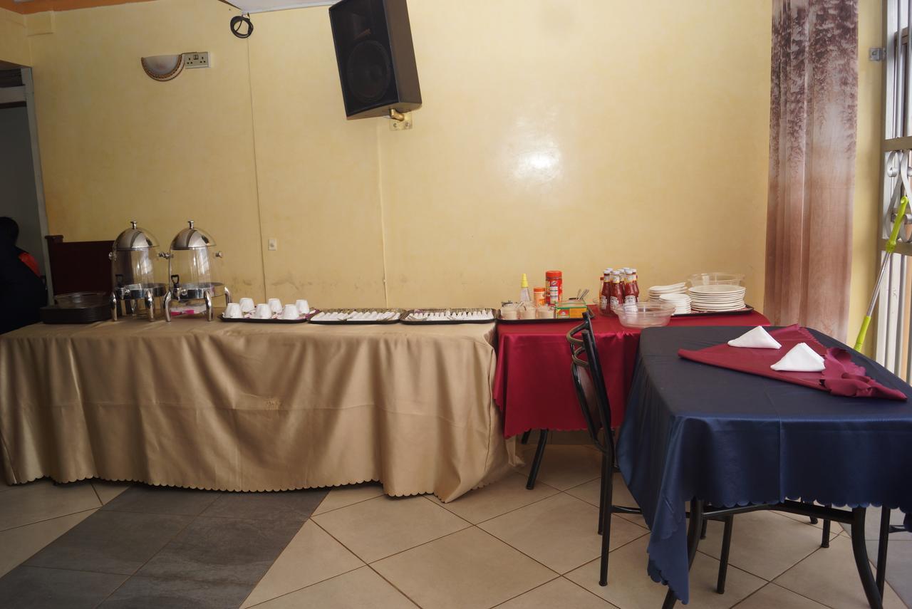 Diamonds Hotel Kampala Exterior foto